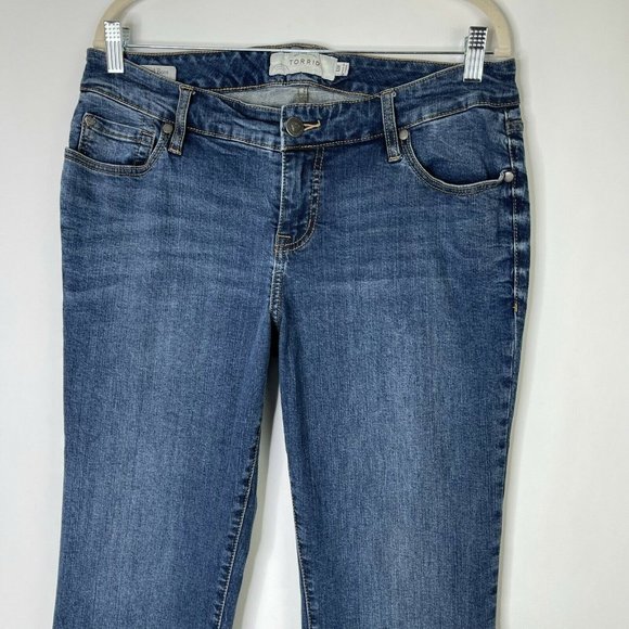 Torrid Relaxed Boot Jeans Size 12 - Picture 3 of 8